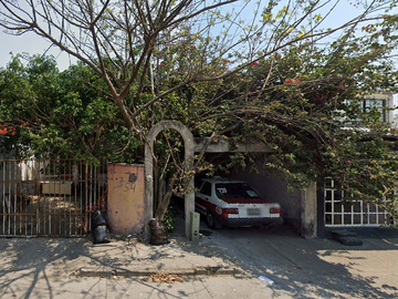 Casaen venta de dos niveles  Geovillas los Pino Veracruz	VERACRUZ