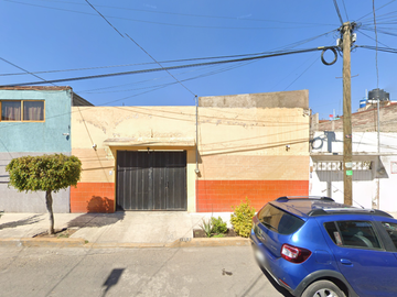 Casa en Venta en Cdad. Nezahualcoyotl