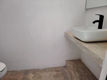 Casa Tipo Loft con Tecnologia Biotermica Sustentable en Coto Privado