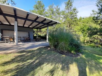 Casa Tipo Loft con Tecnologia Biotermica Sustentable en Coto Privado
