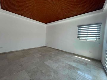 SE RENTA CASA EN FRACC PRIVADO CON VIGILANCIA A 10 MIN DE AUTOPISTA