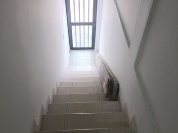 Venta Casa de 3 niveles independientes mas terraza Sector Samaria-Pereira