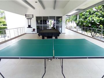 VENDO ESPECTACULAR CASA RENOVADA EN SANTA CLARA DE LAS VILLAS