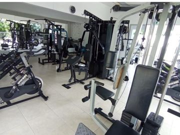 VENDO ESPECTACULAR CASA RENOVADA EN SANTA CLARA DE LAS VILLAS