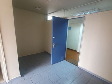 SE VENDE OFICINA PROVIDENCIA $65.000.000