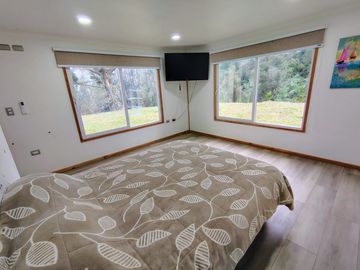 Casa con Parcela piedra Blanca $ 180.000.000.-