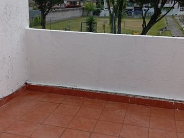 VENTA CASA EN SANGOLQUI, URBANIZACION SAN FRANCISCO