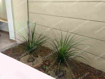 CASA PARA LA VENTA