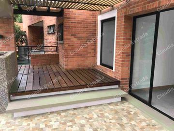 CASA PARA LA VENTA