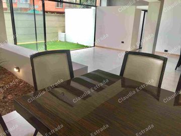CASA PARA LA VENTA