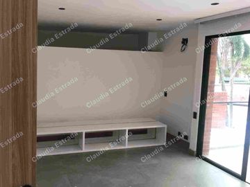 CASA PARA LA VENTA