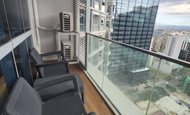 1 Bedroom For Sale in Uptown Parksuites Tower, Taguig City