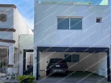venta de casa en privada cerradas del roble San Nicolás