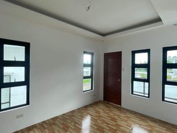 10M-Preselling- Single Detached  w/ 4 Bedrooms (1 at the ground) & Built-in-Cabinet For Sale in Brgy. Mabini, Lipa City, Batangas