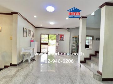 Single house + land, 2 floors, 400 sq m. Single house + land, Soi Sai Mai 82, next to Sarasas Witaed Sai Mai School, Sai Mai Road, Phahon Yothin Road,