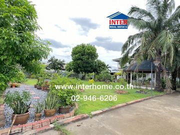 Single house + land, 2 floors, 400 sq m. Single house + land, Soi Sai Mai 82, next to Sarasas Witaed Sai Mai School, Sai Mai Road, Phahon Yothin Road,