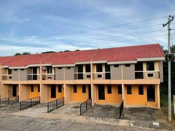 2 Bedrooms Condominium Townhouse, Nottingham Villa Palawan