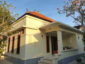 Dijual Rumah 2 Kamar Tidur Unfurnished lokasi dalam Perumahan di Nusa Dua Bali