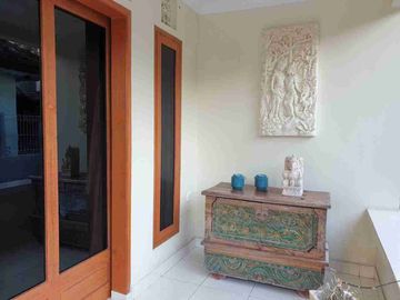 Dijual Rumah 2 Kamar Tidur Unfurnished lokasi dalam Perumahan di Nusa Dua Bali