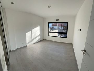 Venta Departamento 2 Ambientes con Cochera Opcional Estrenar Ramos Mejia