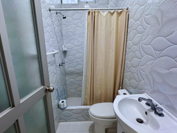 SE VENDE CASA EN ESQUINA SEMIESTRENO – URB. LOS PINOS, PIMENTEL