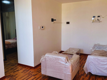 SE VENDE CASA EN ESQUINA SEMIESTRENO – URB. LOS PINOS, PIMENTEL
