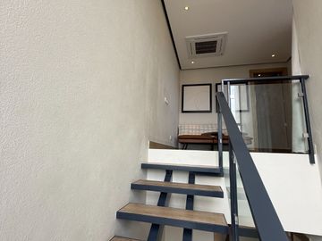 M Residence at Capitol Hills: Quezon City's Elegant Oasis - Rey