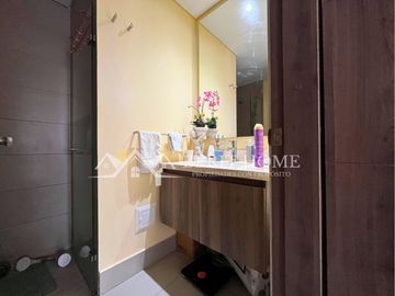 Apartamento en venta con vista al mar