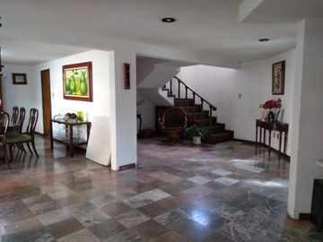 VENTA CASA LOMAS DE BELLAVISTA ATIZAPAN EDO MEX