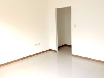 VENTA DEPARTAMENTO URB. TERRANOSTRA