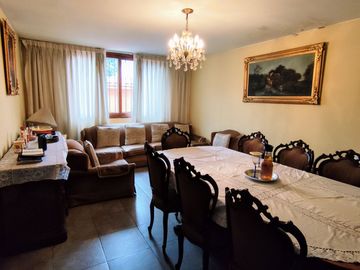 Se Vende Casa en Surco – Frente a Parque, en Condominio Seguro y Residencial