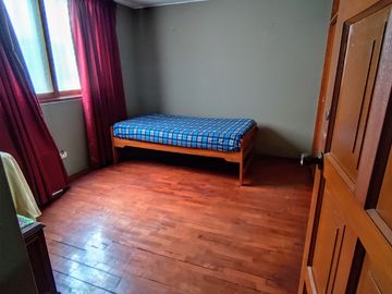 Se Vende Casa en Surco – Frente a Parque, en Condominio Seguro y Residencial