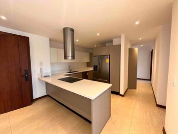 Venta de Departamento en Tumbaco cerca de Ventura Mall