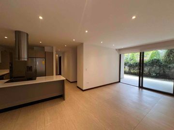 Venta de Departamento en Tumbaco cerca de Ventura Mall