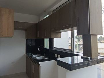DEPARTAMENTO EN RENTA CENTRO MACHALA