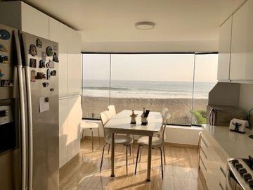 Amplio departamento con vista al mar y  a los mejores atardeceres 🏡🌅