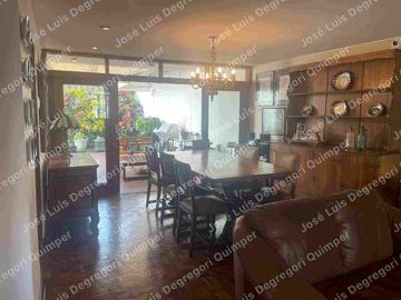 Venta de casa en Valle Hermoso de Monterrico Surco