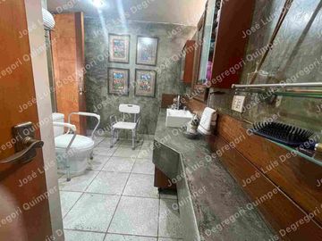 Venta de casa en Valle Hermoso de Monterrico Surco