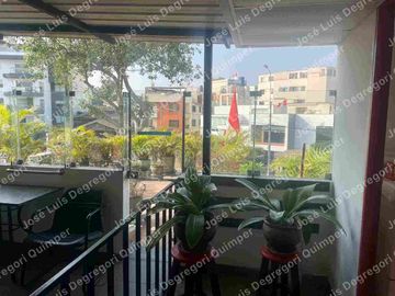 Venta de casa en Valle Hermoso de Monterrico Surco