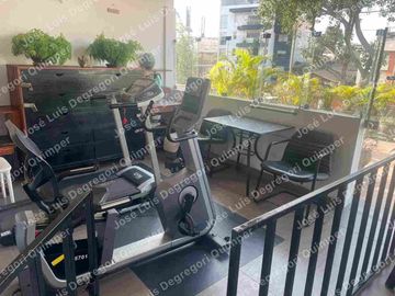 Venta de casa en Valle Hermoso de Monterrico Surco