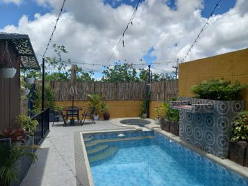 House and Lot with Swimming Pool For Sale in Barangay Iruhin Tagaytay City RAS