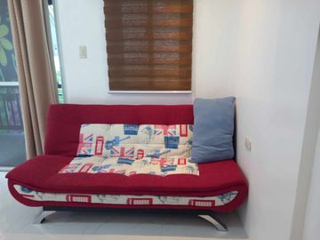 House and Lot with Swimming Pool For Sale in Barangay Iruhin Tagaytay City RAS