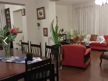 VENTA DE HERMOSA CASA DE DOS PISOS EN MAGDALENA DEL MAR
