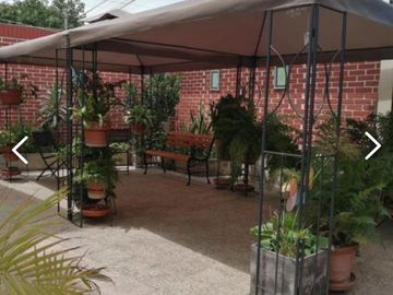VENTA DE HERMOSA CASA DE DOS PISOS EN MAGDALENA DEL MAR