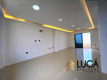 Casa nueva por estrenar con amplio patio en venta sector Los Gavilanes, Manta, Ecuador