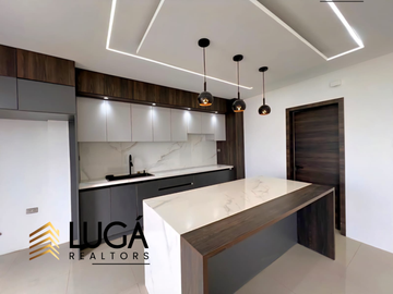 Casa nueva por estrenar con amplio patio en venta sector Los Gavilanes, Manta, Ecuador