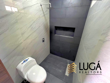 Casa nueva por estrenar con amplio patio en venta sector Los Gavilanes, Manta, Ecuador