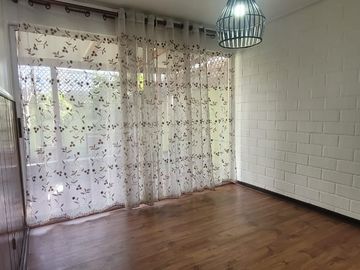Venta De Casa En Independencia Condominio Los Otoñales. Puente Alto