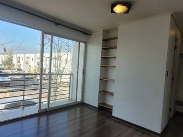 Venta De Casa En Independencia Condominio Los Otoñales. Puente Alto
