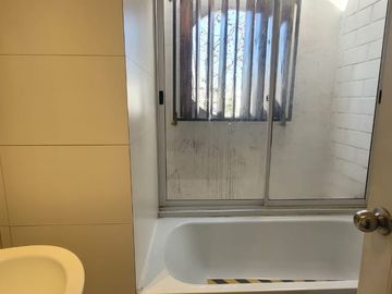 Venta De Casa En Independencia Condominio Los Otoñales. Puente Alto